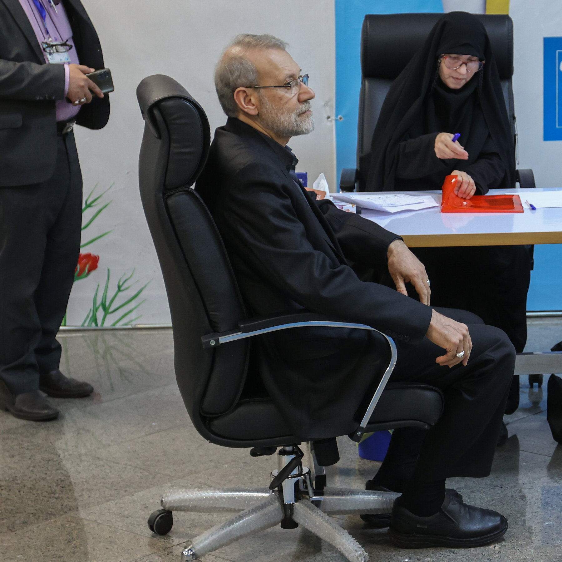 Ketegangan Timur Tengah Memanas: Dua Pejabat Iran Tewas, Trump Desak Sekutu NATO