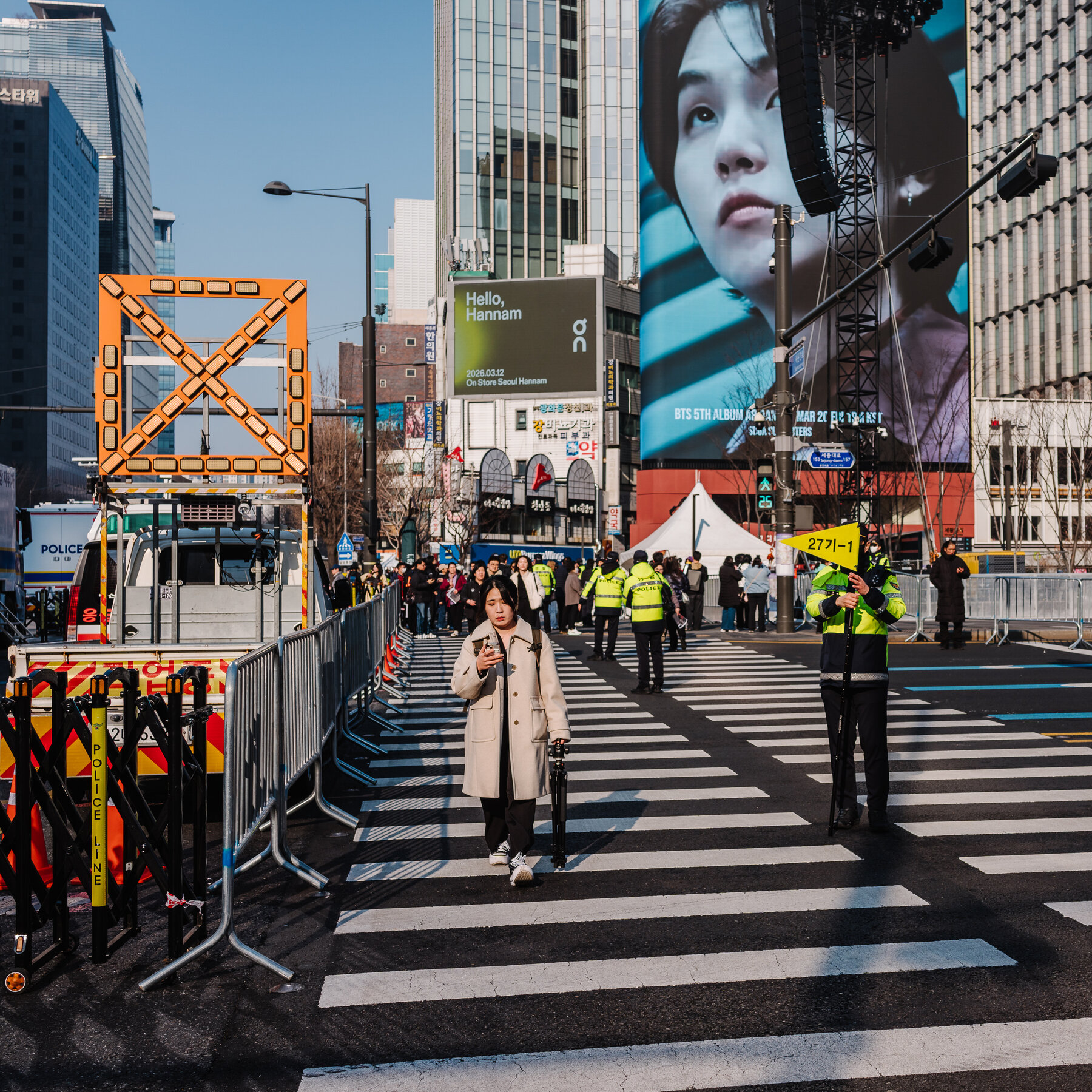 Konser Comeback BTS Gagal Penuhi Ekspektasi, Bisnis Lokal Terpukul dan Saham Agensi Anjlok