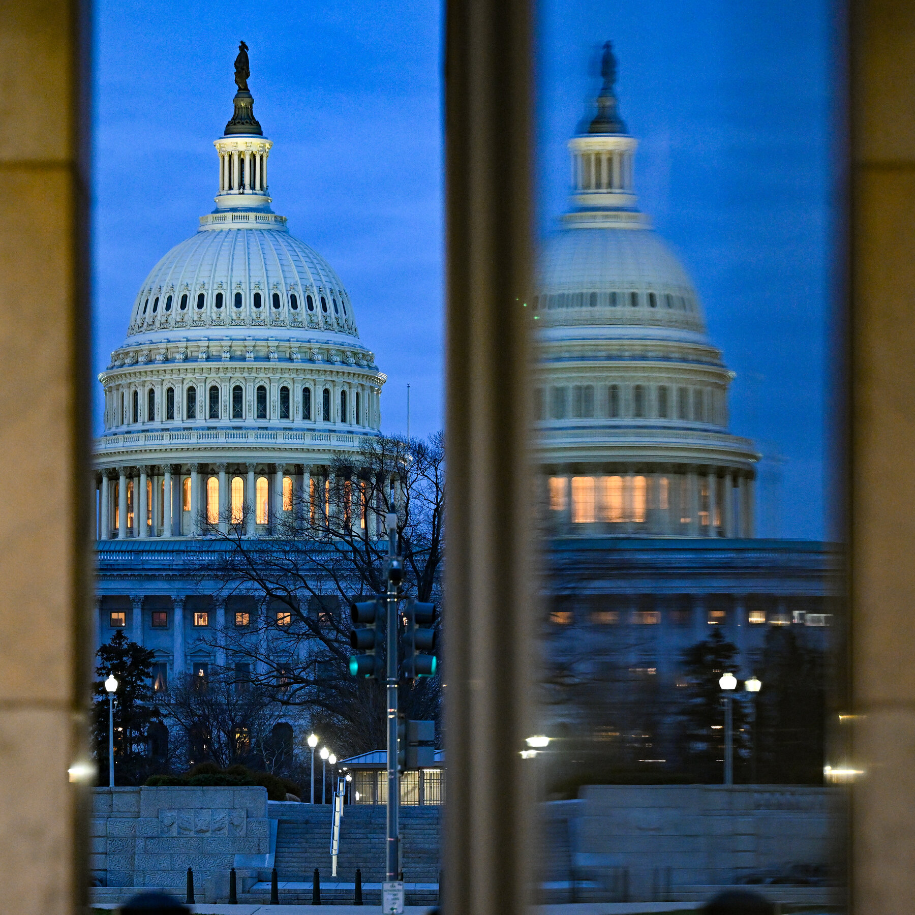 Strategi Republik Pecah Dana ICE Demi Akhiri Penutupan Departemen Keamanan Dalam Negeri