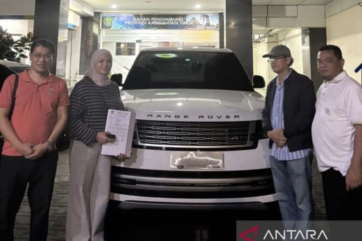 Pemprov Kaltim Kembalikan Mobil Dinas Gubernur Range Rover Efisiensi Anggaran