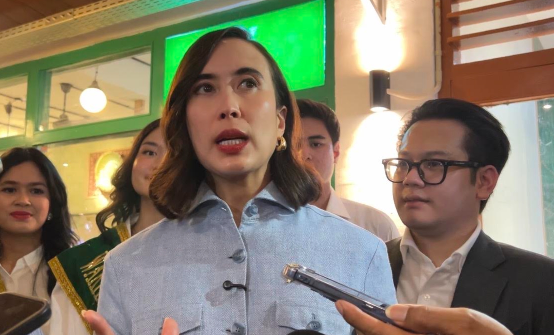 Menteri Pariwisata Ajak Wisatawan Waspada & Laporkan Pungli di Destinasi Lebaran 2026