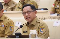 Tito Karnavian Beberkan Capaian Strategis Kemendagri Triwulan I 2026 di Hadapan DPR