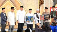 Polres Bogor Perkuat Sinergi Ulama dan Warga Melalui Distribusi 2.000 Al-Quran