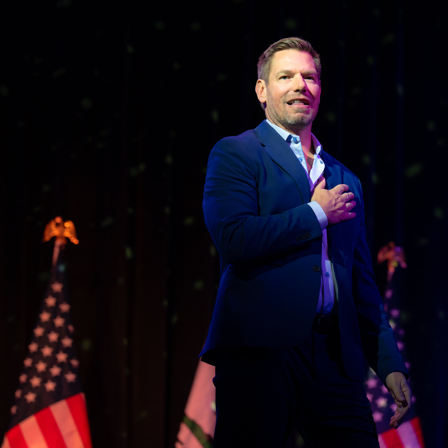 Tuduhan Pelecehan Seksual Guncang Kampanye Eric Swalwell, Pelosi Desak Mundur