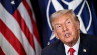 Ancaman Trump Cabut AS dari NATO: ‘Macan Kertas’ dan Kritik Keras Terhadap Aliansi Barat