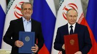 Putin Langsung Telepon Presiden Iran Usai Negosiasi Nuklir dengan AS Buntu: Analisis Kritis Geopolitik