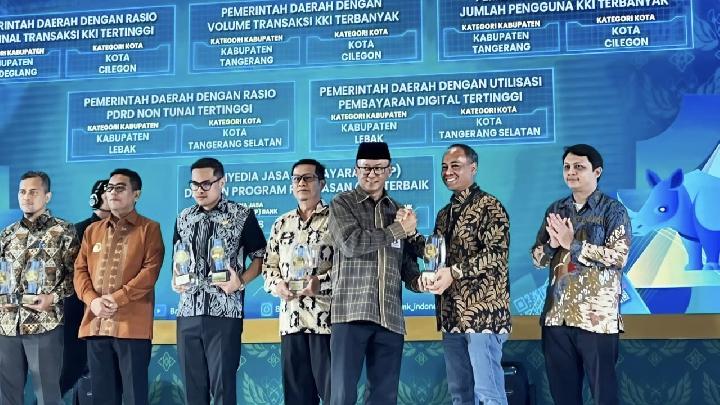 Bank bjb Sabet Penghargaan DIGIWARA untuk Ekspansi QRIS Terluas, Perkuat Inklusi Keuangan Digital