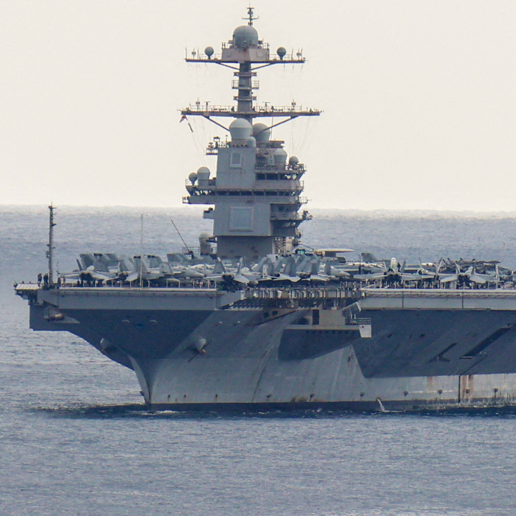 USS Gerald R. Ford Kembali ke Pangkalan Setelah Penugasan Terpanjang Sejak Perang Vietnam