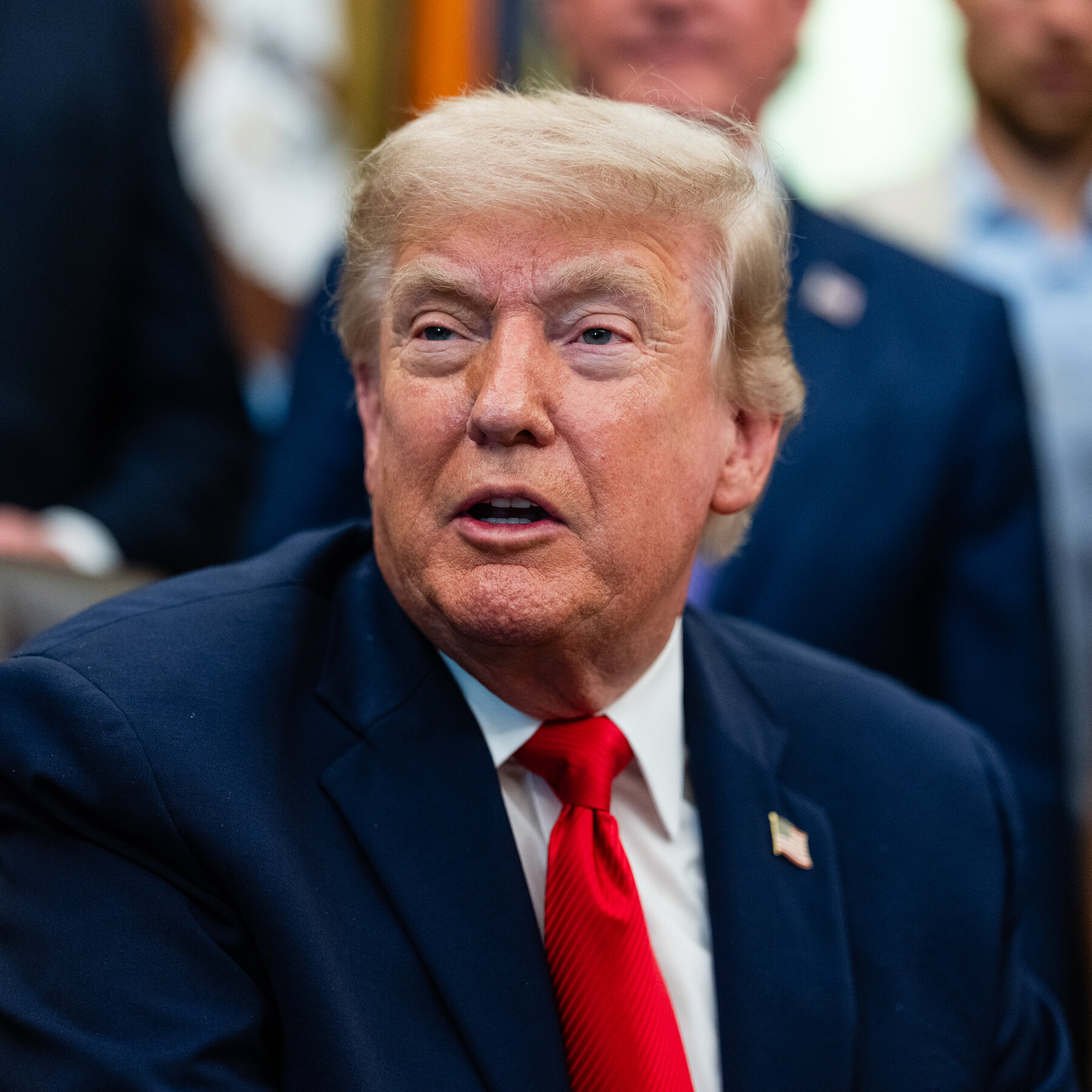 Analisis Kritis Klaim Trump: Selat Hormuz Bebas Tol dan Pandangan Pemimpin Dunia