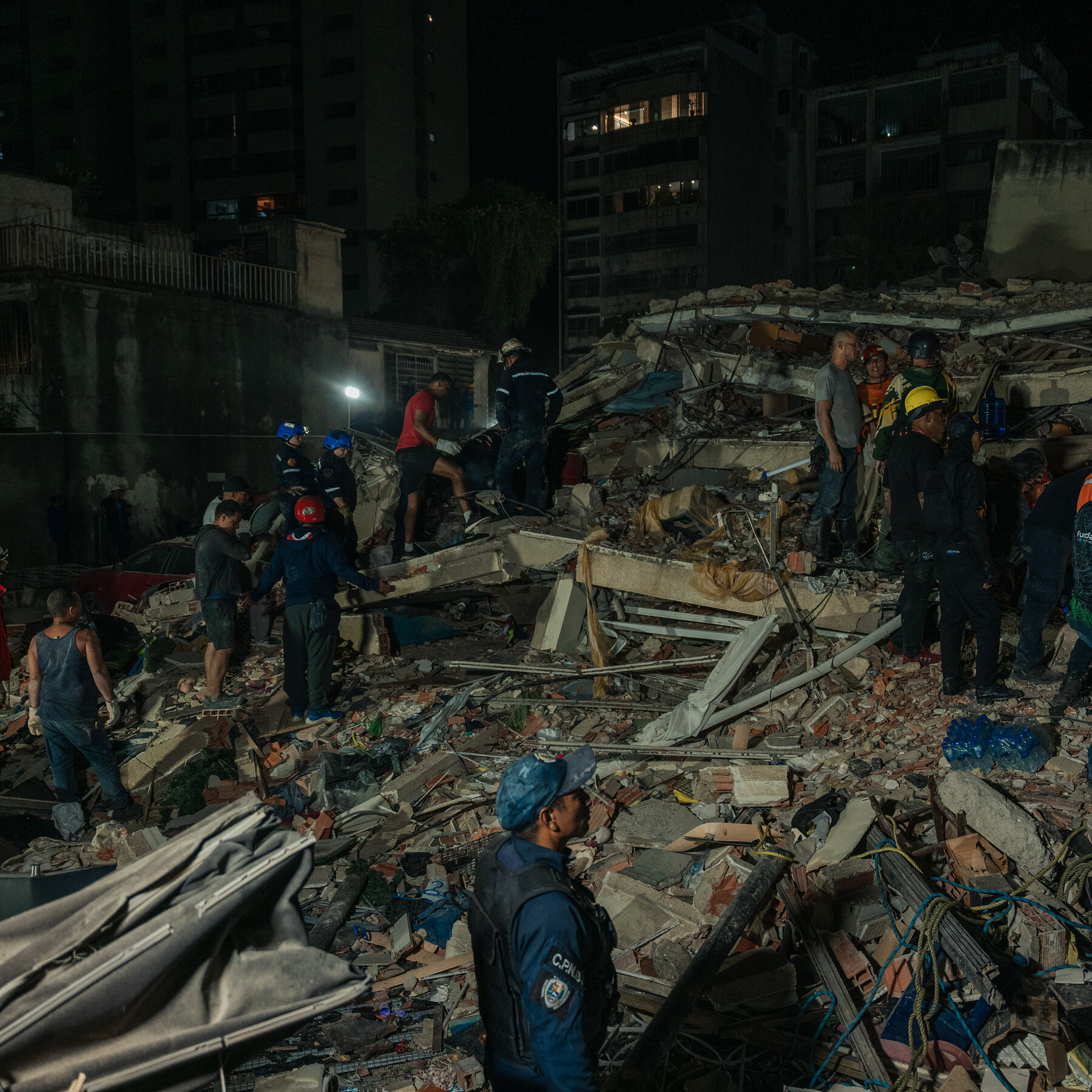Gempa Dahsyat Guncang Venezuela: Korban Tewas Terus Bertambah, Pencarian Penyintas Memanas