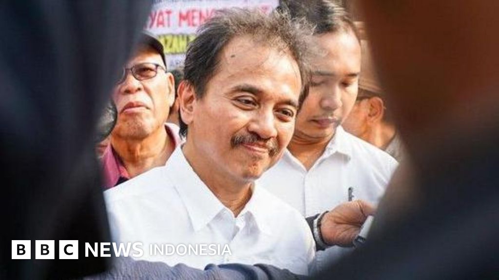 Roy Suryo dan Dokter Tifa Jadi Tersangka Kasus Ijazah Palsu Jokowi, Delapan Orang Terjerat