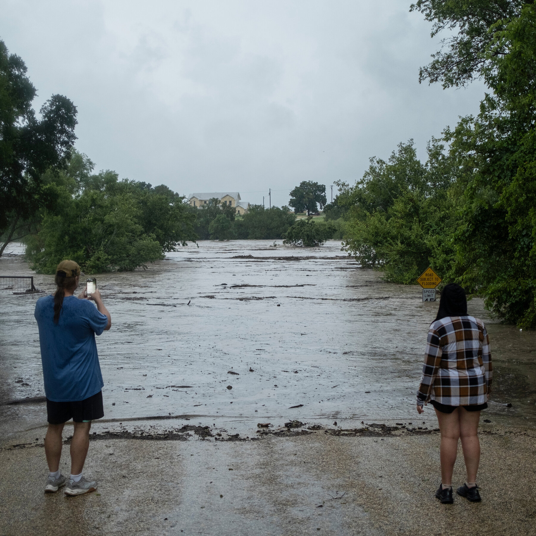 Banjir Dahsyat Texas Tengah Renggut Satu Nyawa, Gubernur Antisipasi Rekor Hujan
