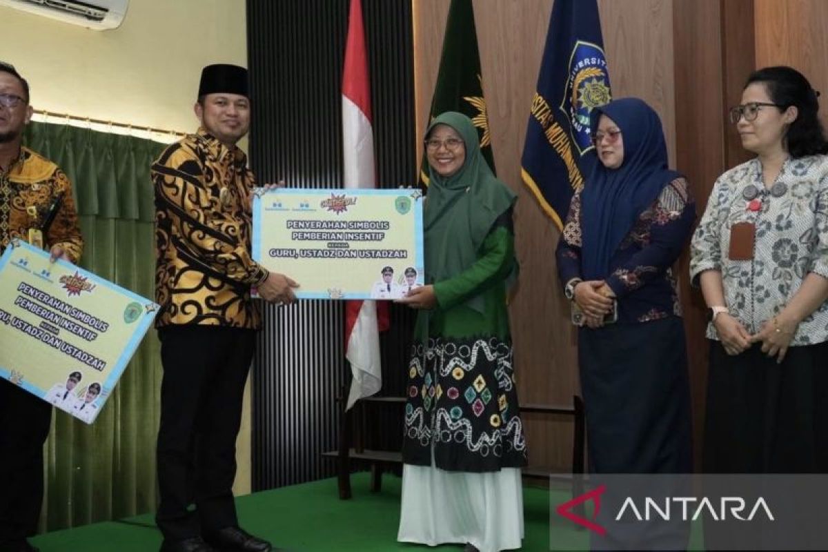 Pemprov Kaltim Perkuat Pendidikan, Salurkan Rp4,49 Miliar untuk Mahasiswa Berau Melalui Gratispol