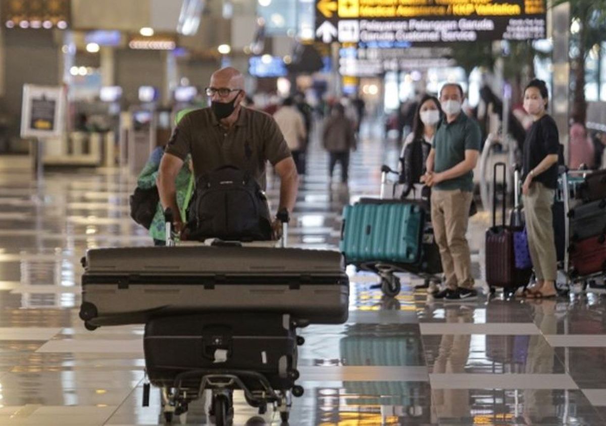 Imigrasi Jakarta Pulangkan Lima WNA India, Diduga Korban Perdagangan Orang
