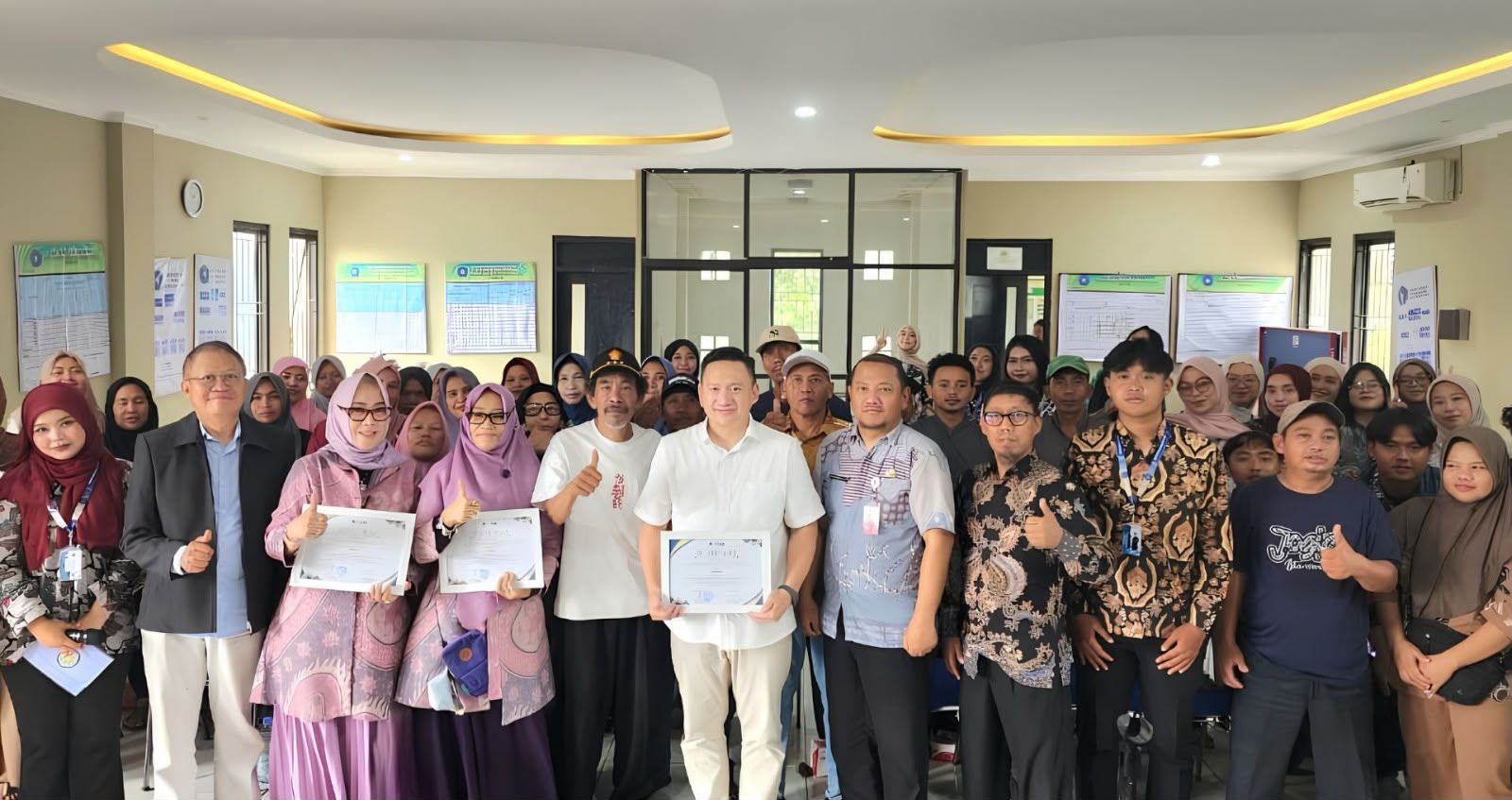 MNC Sekuritas dan UNIS Perkuat UMKM Tangerang: Edukasi Legalitas dan Keuangan Syariah